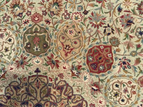 A WONDERFUL CREWELWORK WALL HANGING OR CARPET - ADDITIONAL PHOTO 2