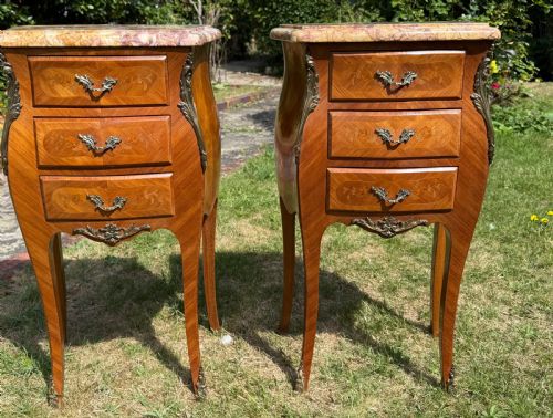 PAIR OF MARQUETRY BEDSIDE TABLES - ADDITIONAL PHOTO 1