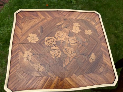 PAIR OF FRENCH MARQUETRY BEDSIDE TABLES - ADDITIONAL PHOTO 2