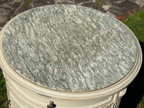 PAIR OF PAINTED BEDSIDE TABLES - ADDITIONAL PHOTO 1