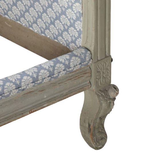 EARLY 19TH CENTURY FRENCH KINGSIZE CARVED PAINTED BED - ADDITIONAL PHOTO 2