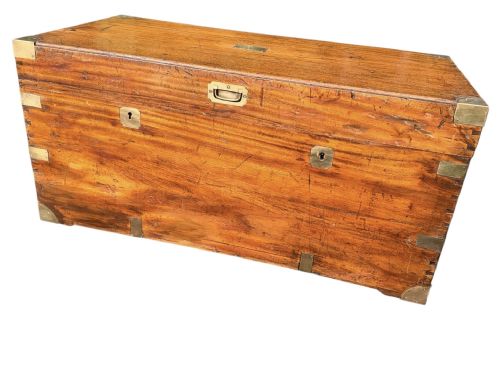 LARGE BRASS BOUND CAMPHOR WOOD TRUNK - ADDITIONAL PHOTO 4