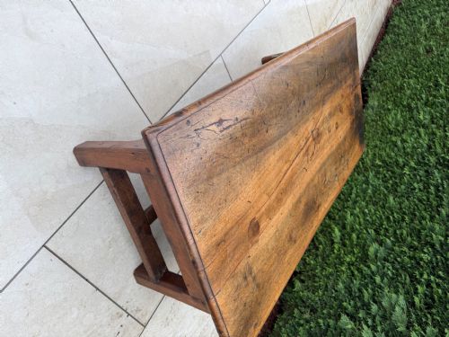 VERY LARGE 18TH CENTURY COFFEE TABLE IN WALNUT - ADDITIONAL PHOTO 7
