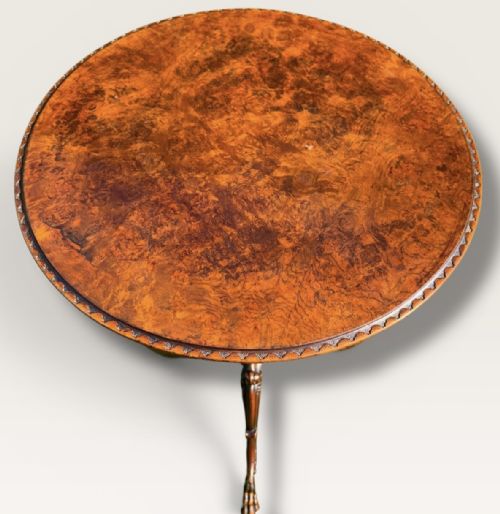 FINE QUALITY BURR WALNUT OCCASIONAL TABLE - ADDITIONAL PHOTO 3