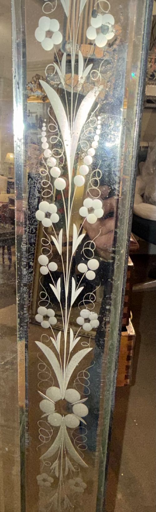 LARGE VENETIAN MIRROR - ADDITIONAL PHOTO 4
