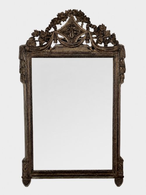 18th Century French Gilt Mirror