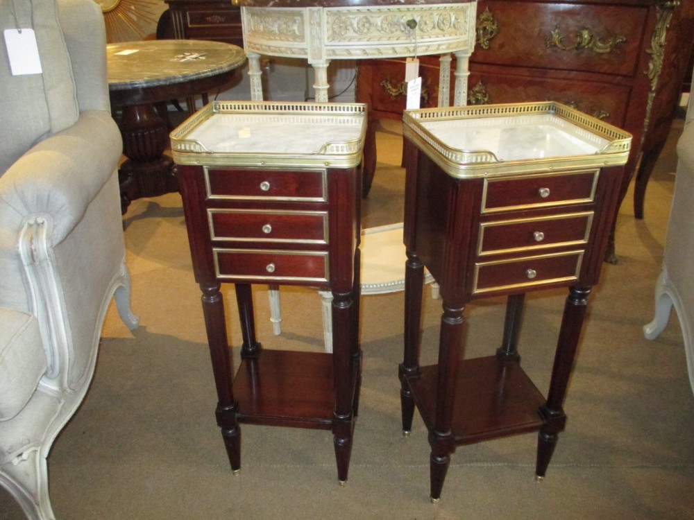 Pair of mahogany brass inlaid bedside tables