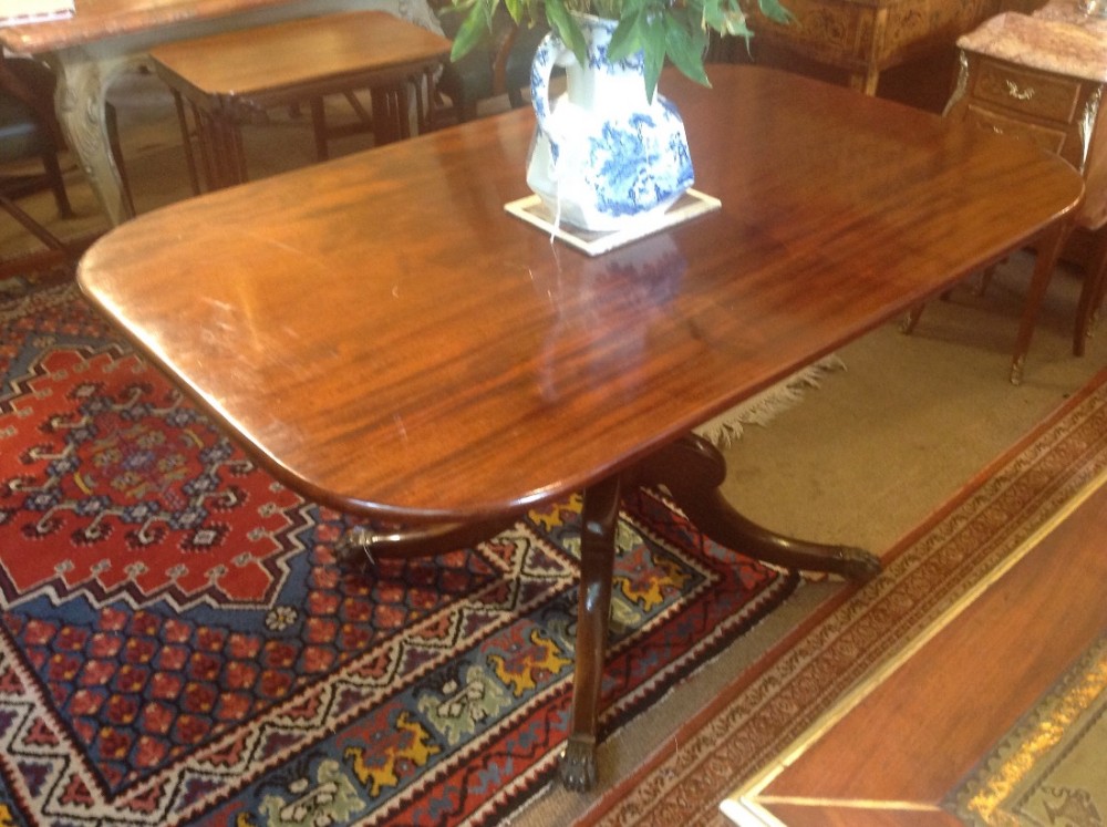 George 3rd mahogany  breakfast table