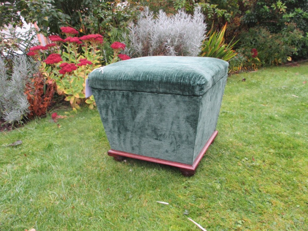 Victorian upholstered ottoman