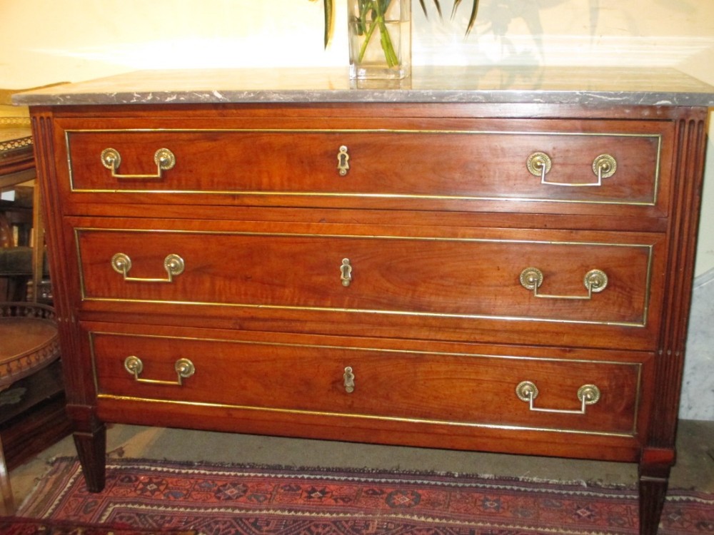 French 18th Century Walnut Commode 
