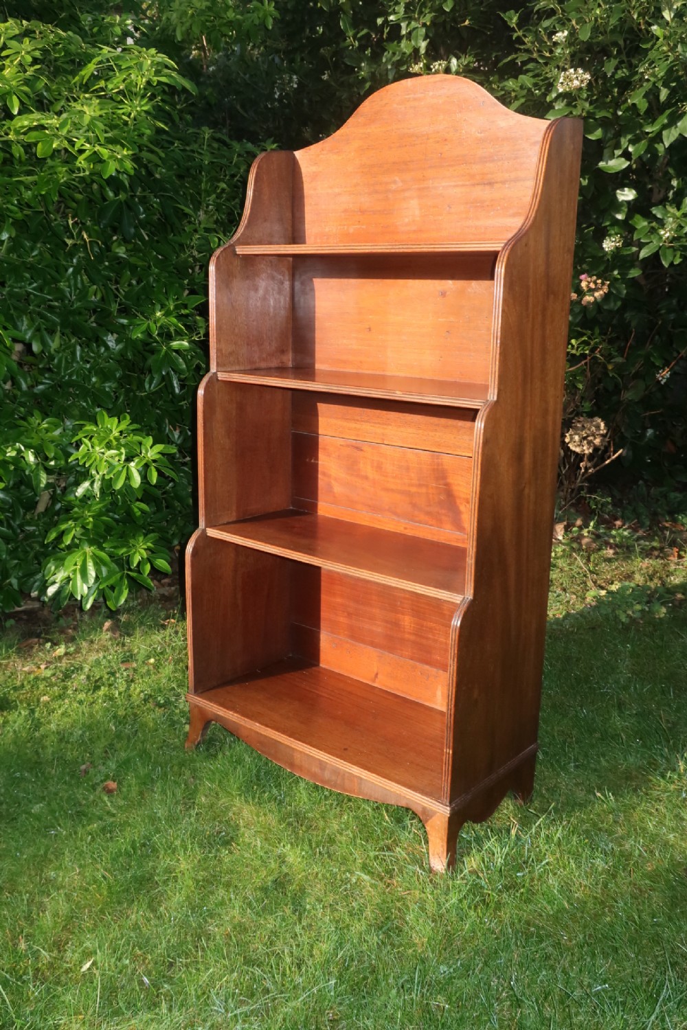 Mahogany bookcase
