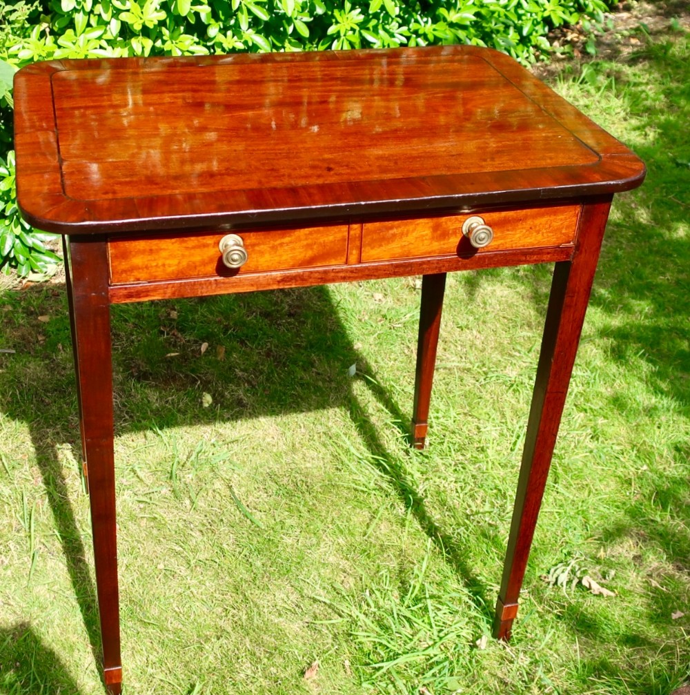 Georgian occasional table