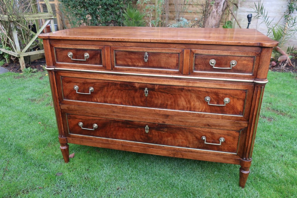 18th Century walnut commode 