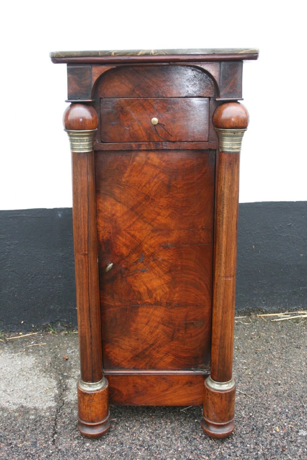 empire bedside table in walnut 