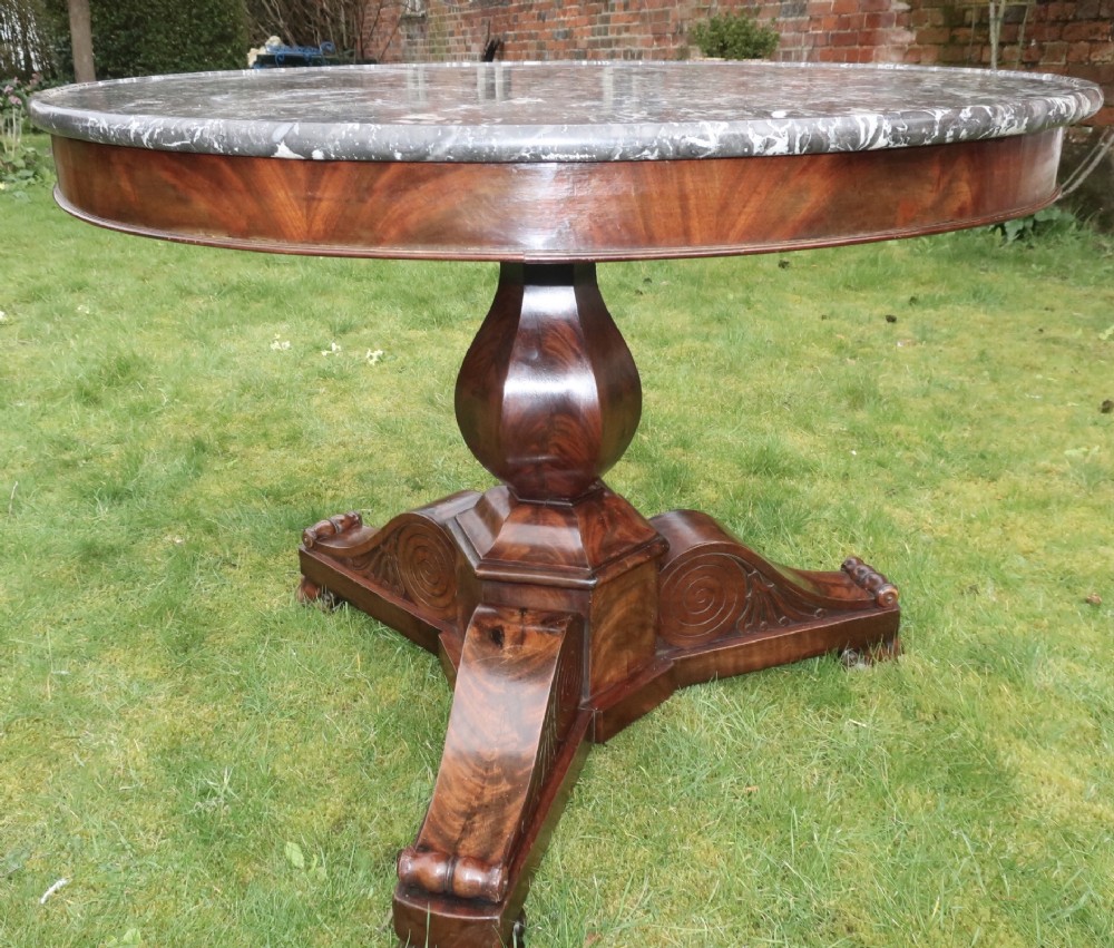 French flame mahogany Gueridon 