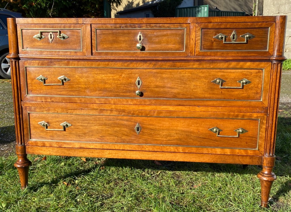 Late 18th Century walnut commode  View II