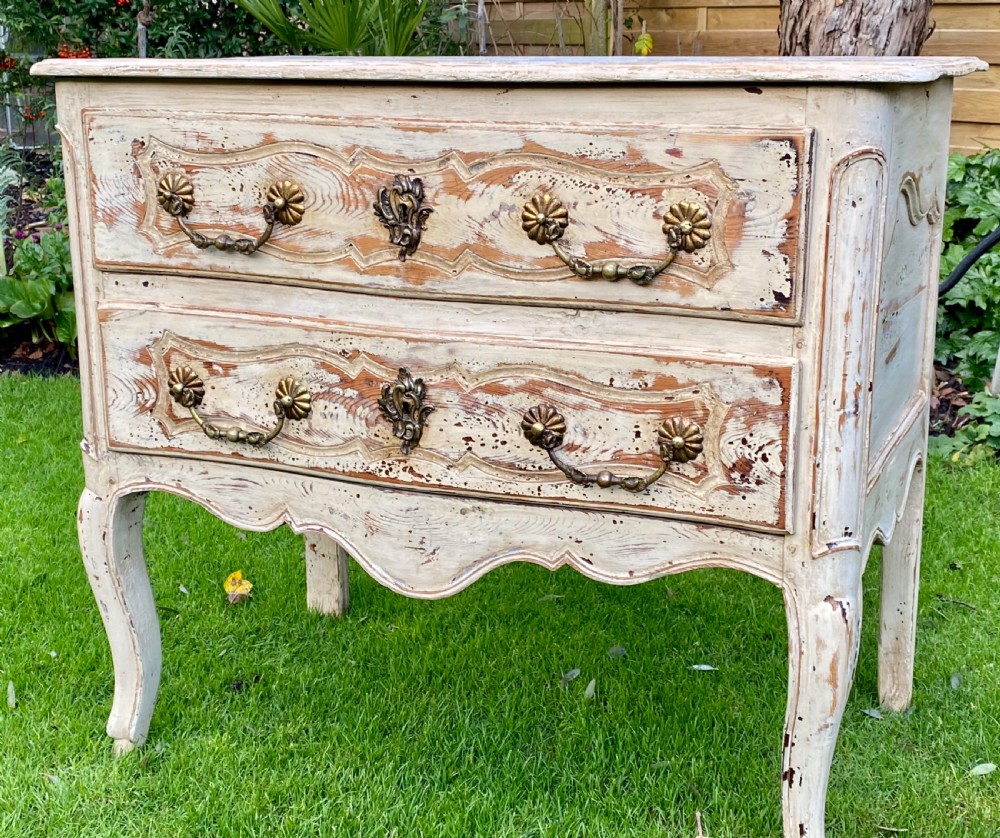 18th Century Louis XV commode  View VI