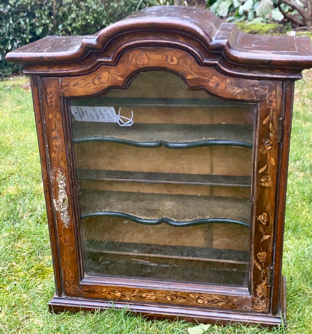 Dutch marquetry wall cabinet  View VII