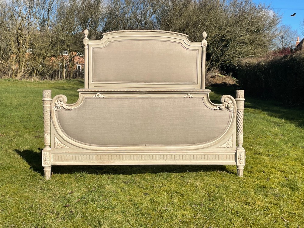 Superb king size french bed