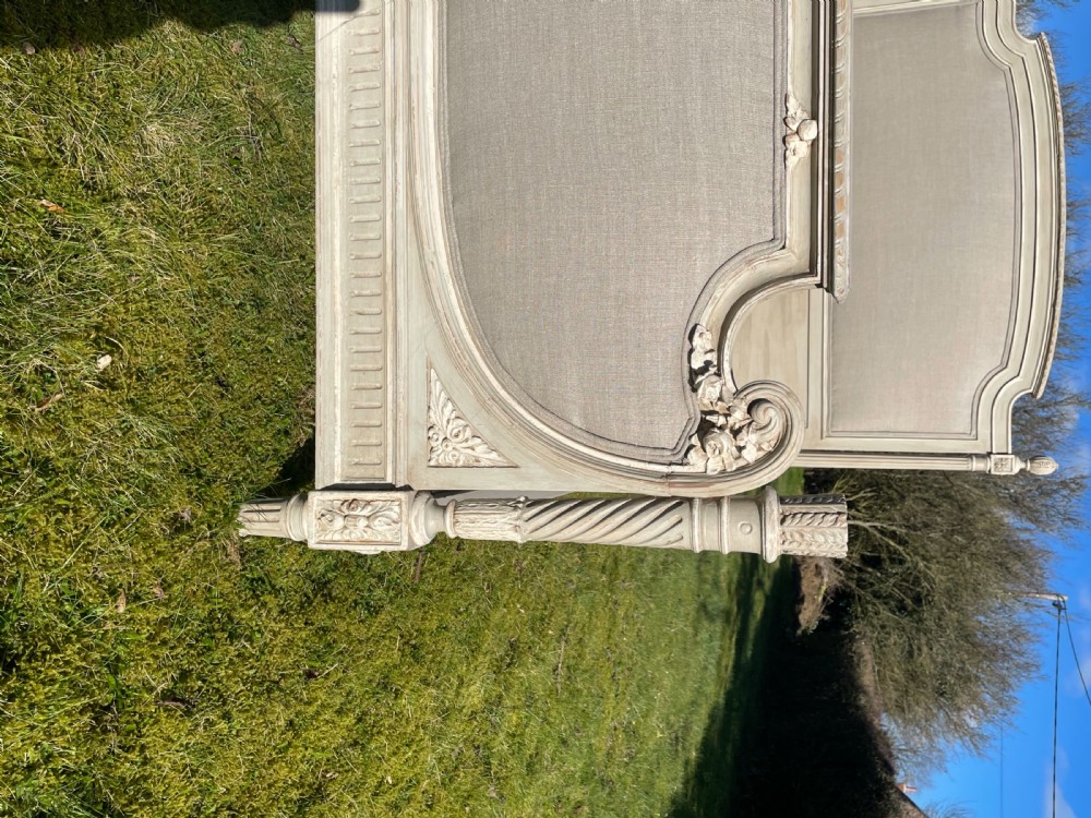 Superb king size french bed View III