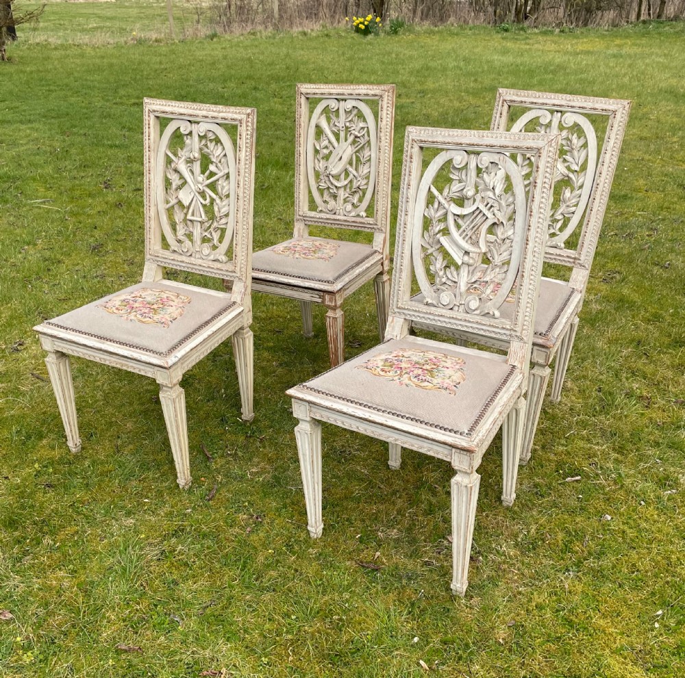 Rare set of 4 french music chairs  View II