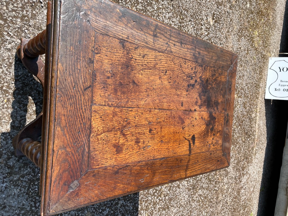 18th century oak french table  View IV