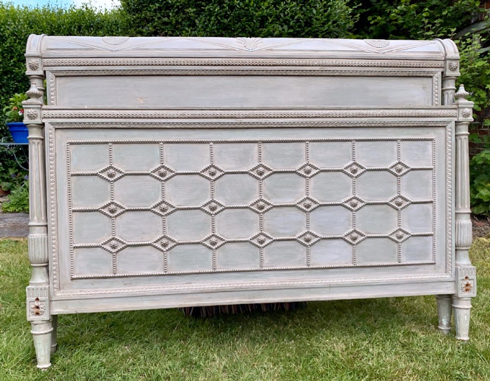 Kingsize French painted bed  View VII