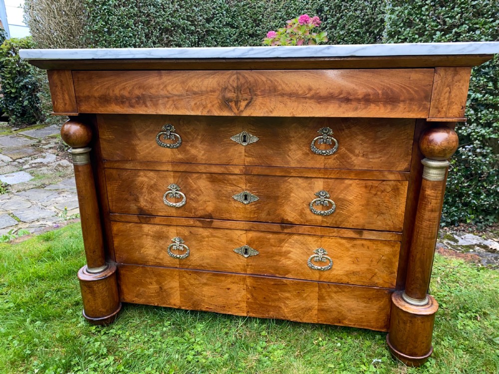 French Empire commode in figured walnut  View VI