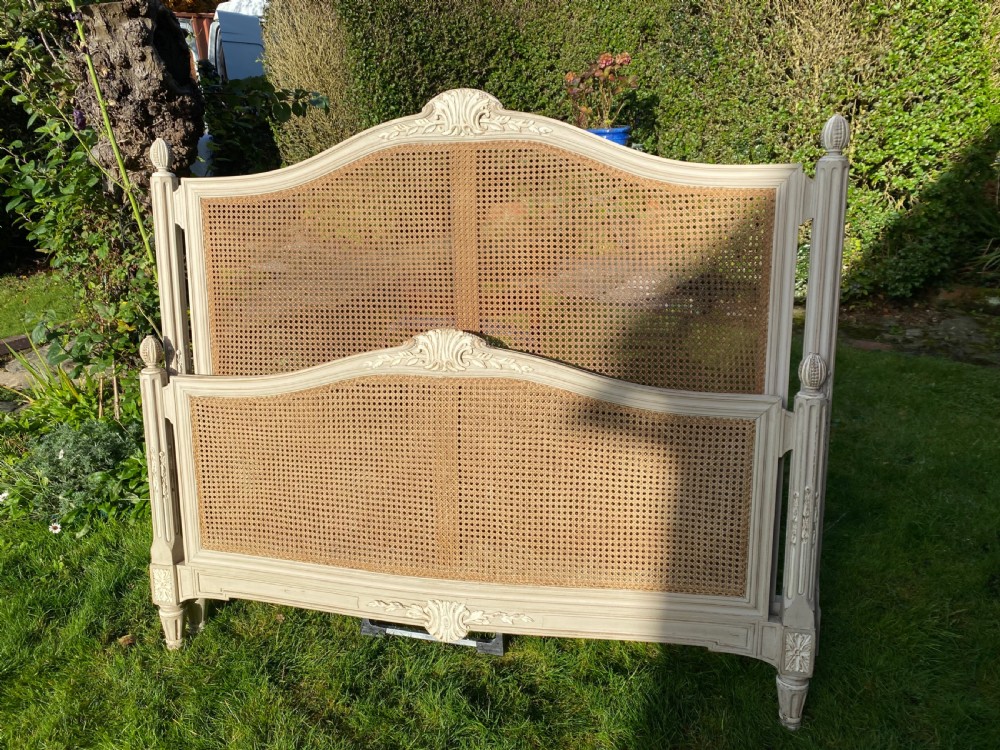Kingsize caned and painted bed View III