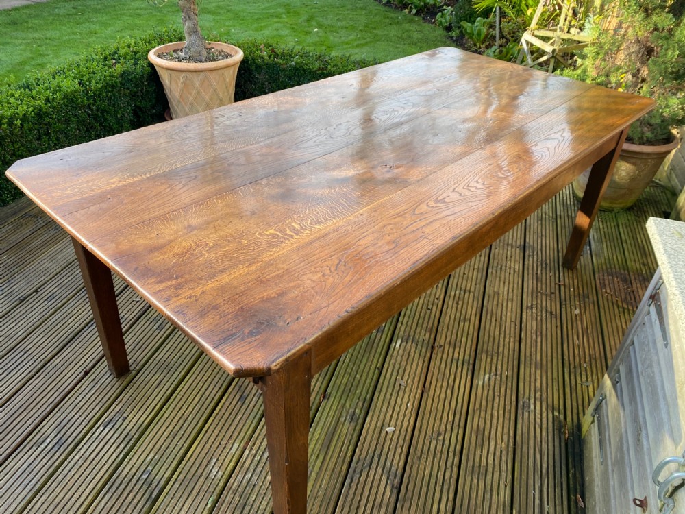 Farmhouse table in oak View IV