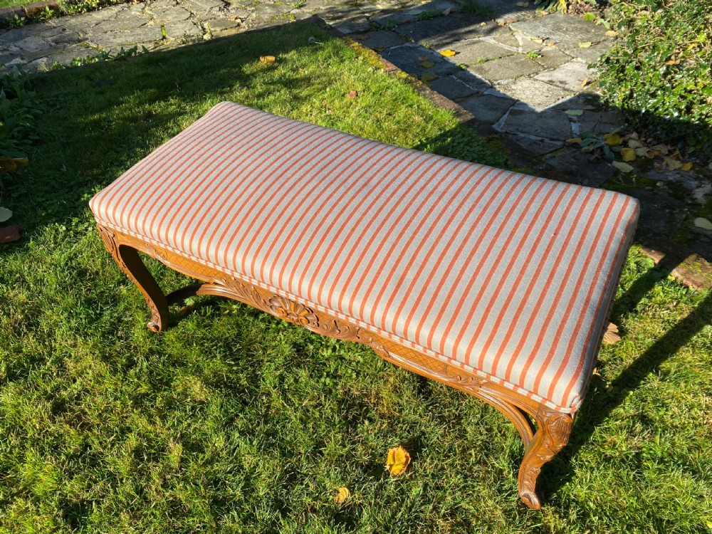 Carved walnut stool View V