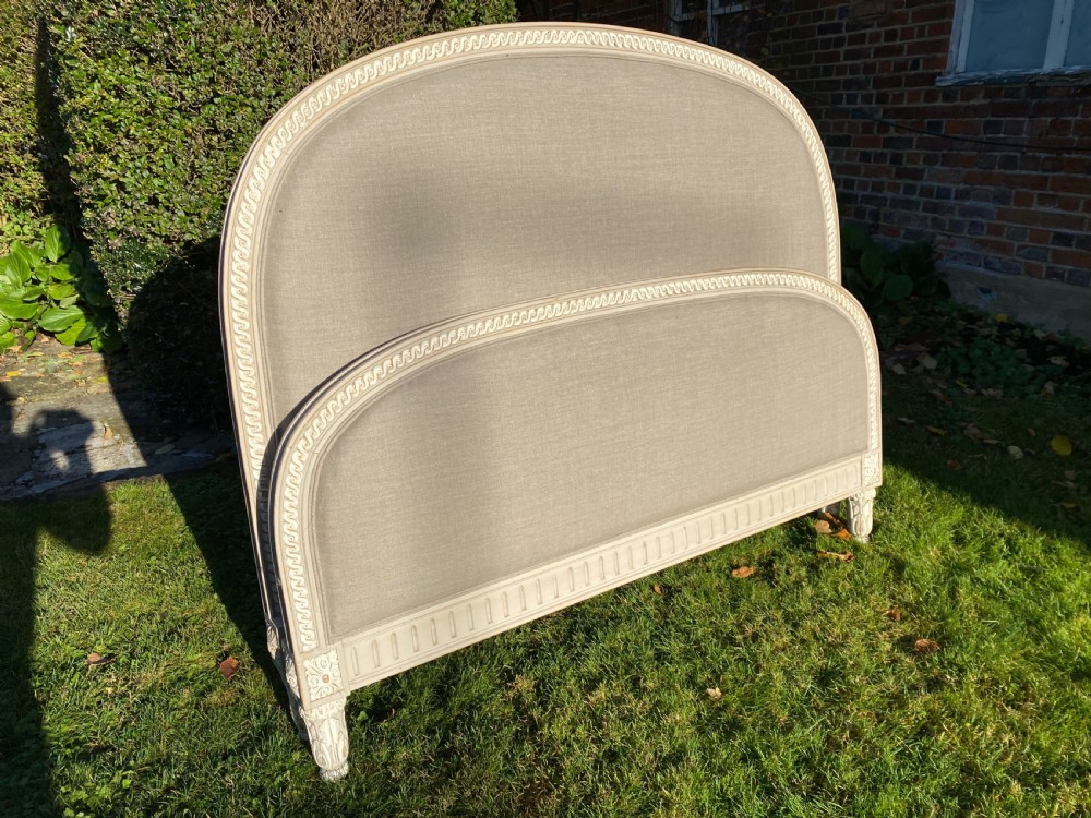 Kingsize upholstered and painted bed View II