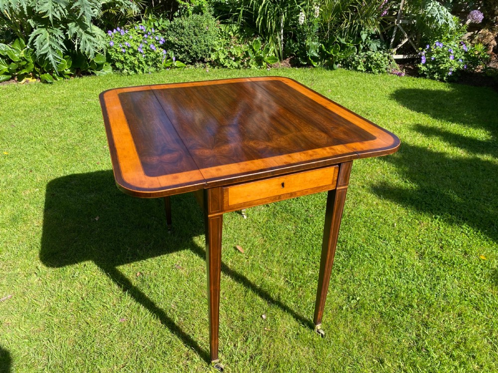18th Century Rosewood and Boxwood Pembroke Table View IV