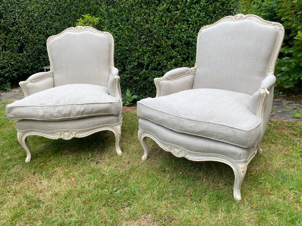 Pair of large painted Bergere armchairs in grey linen  View III