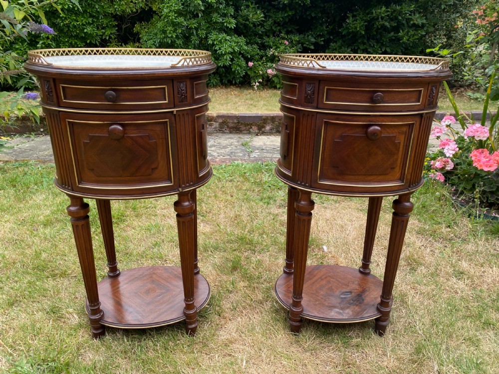 Pair of brass inlaid bedside tables  View VI
