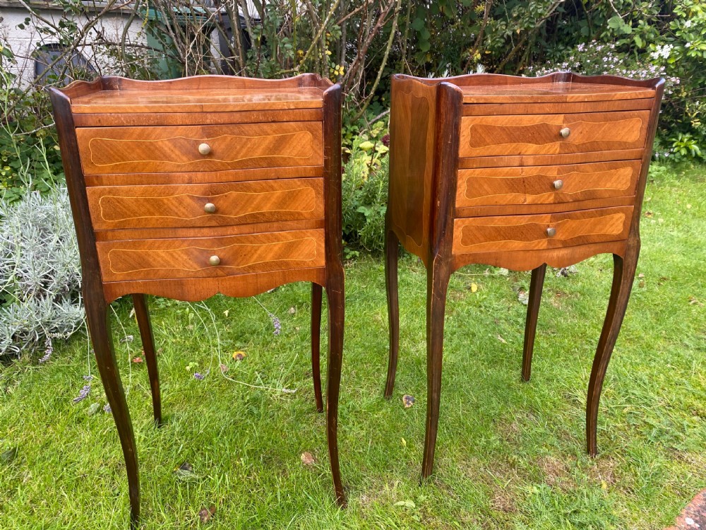 Pair of inlaid bedside tables  View IV