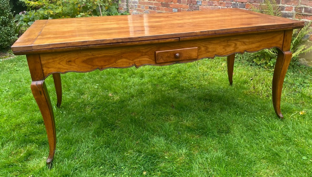 18 th Century farmhouse table in cherrywood  View VII