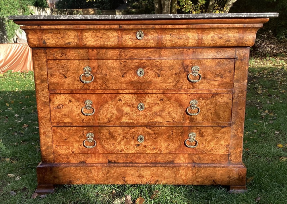 Louis Philippe commode in burr walnut  View V