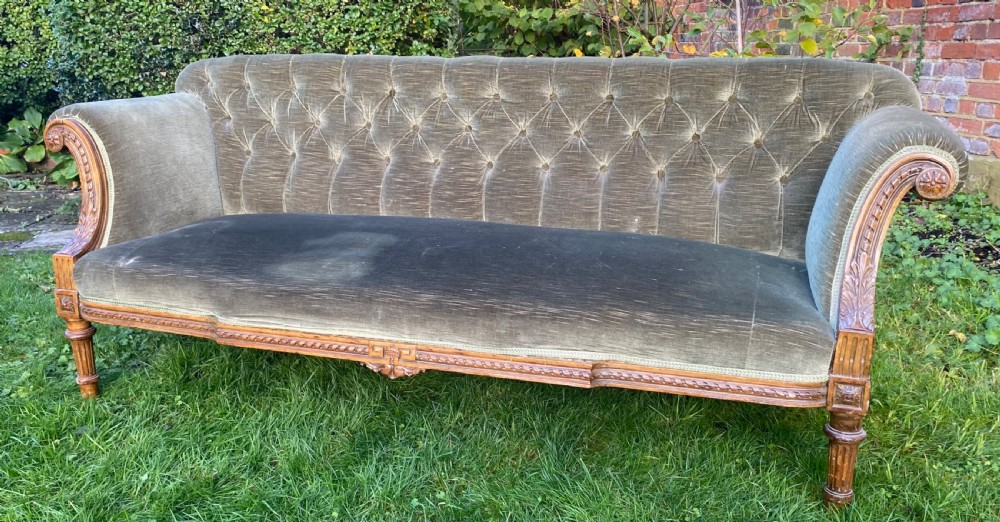 French carved walnut sofa 