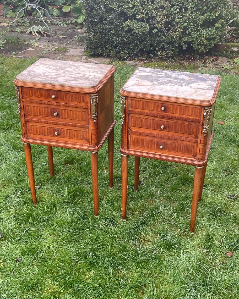 Pair of satinwood bedside tables 