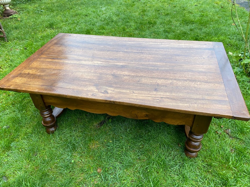 Early 19th Century Alsace coffee table in walnut  View III