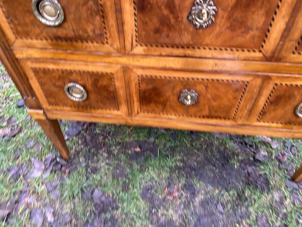 French two drawer burr walnut commode View IV