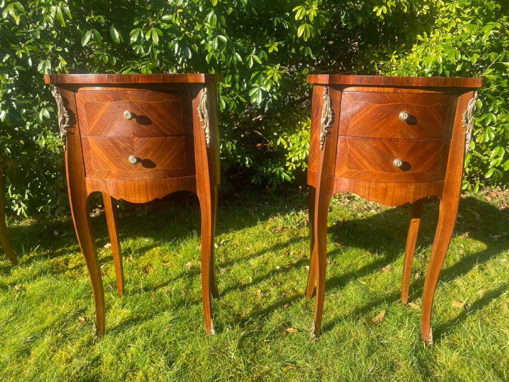 Pair of Kingwood bedside tables View V
