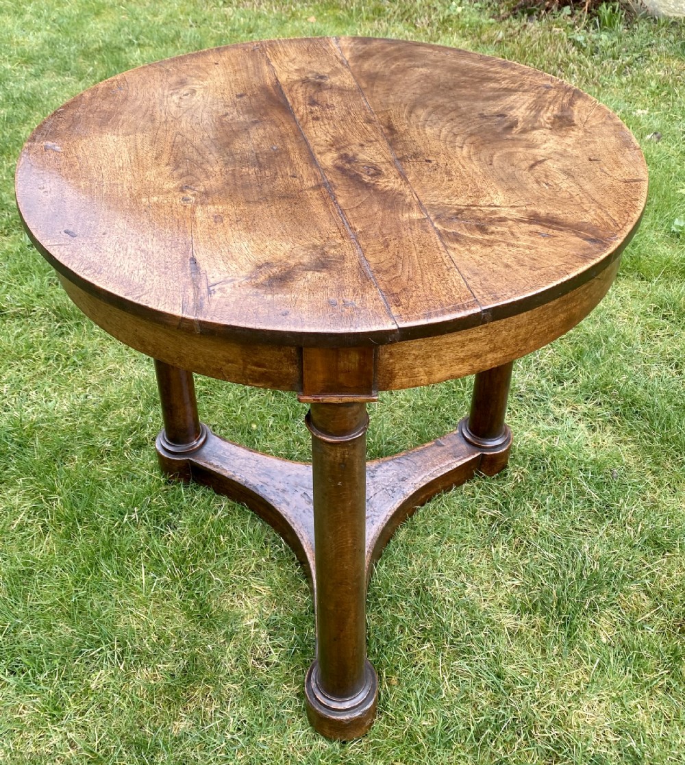 French Empire Gueridon in walnut 