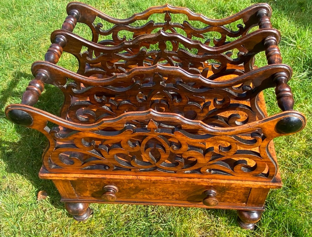 Burr walnut Canterbury  View II