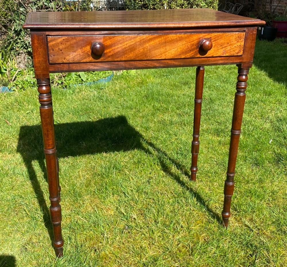 Small late Georgian side table  View VI