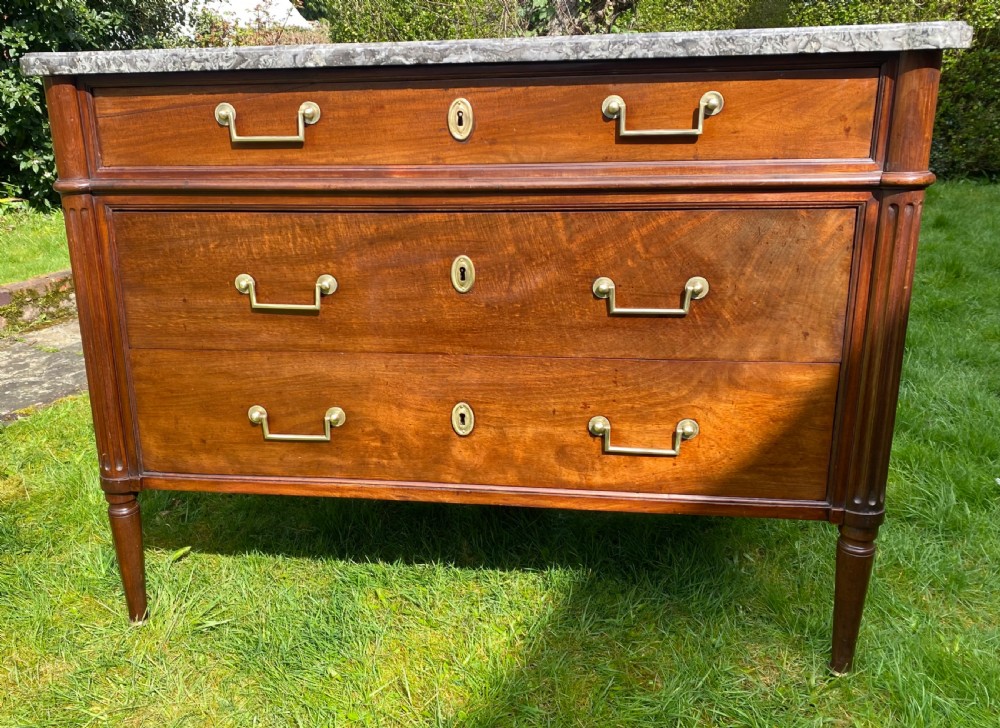 Late 18th century mahogany commode View VI