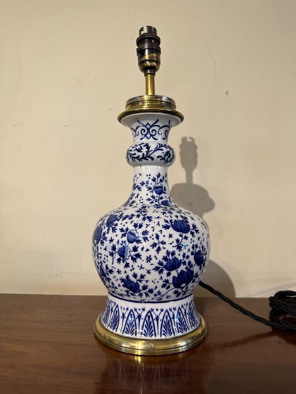 Delft Style Table  Lamp 