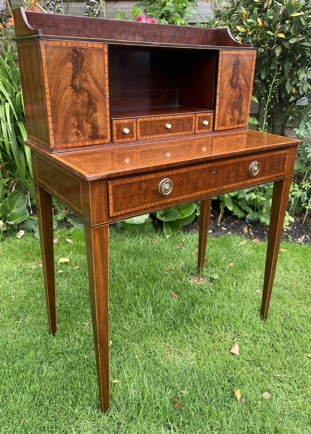 18th Century English Bonheur de jour