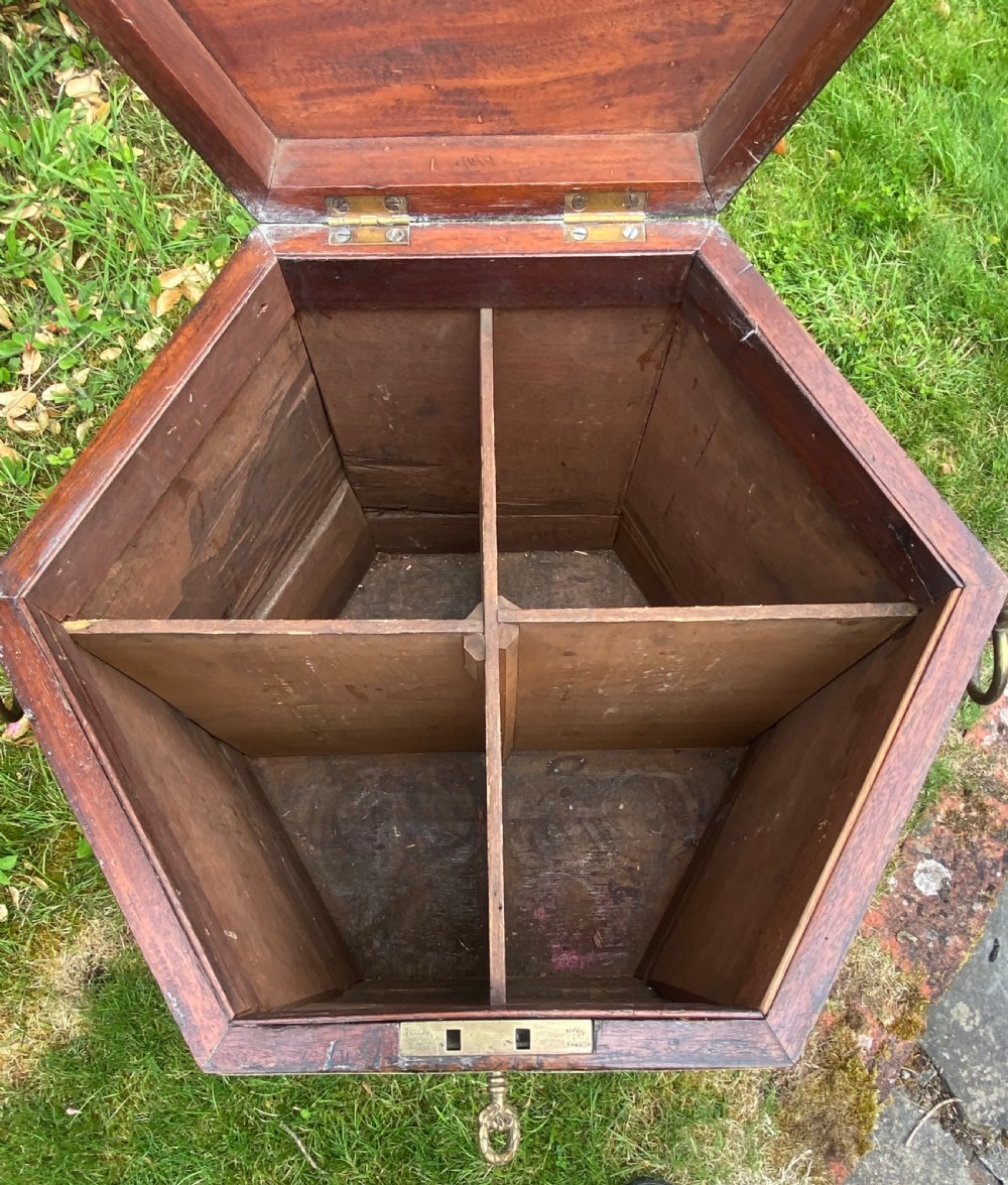 18th Century mahogany cellarette View VI